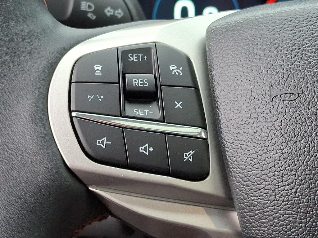 new 2025 Ford Explorer car, priced at $50,895