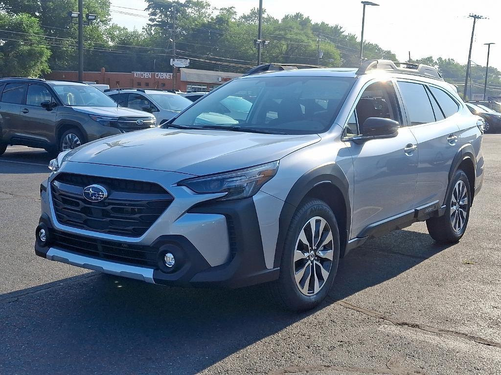 new 2025 Subaru Outback car, priced at $42,552