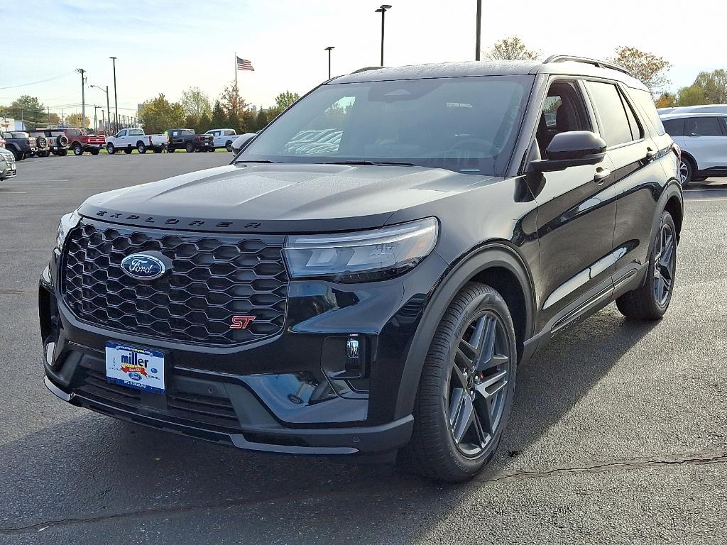 new 2025 Ford Explorer car, priced at $59,360