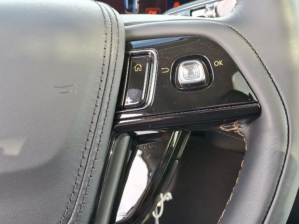 new 2025 Lincoln Aviator car, priced at $73,605