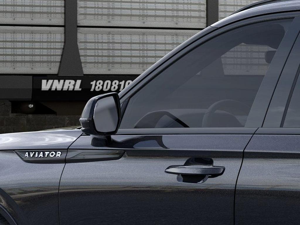new 2025 Lincoln Aviator car, priced at $73,605