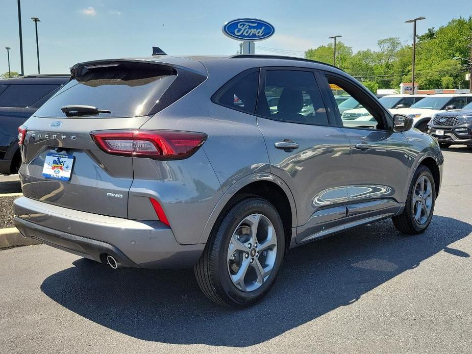 used 2023 Ford Escape car, priced at $27,990