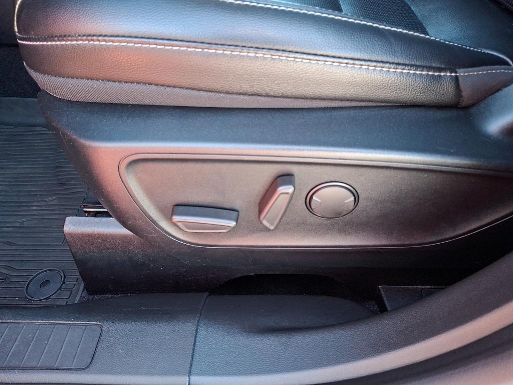 used 2020 Ford Escape car, priced at $19,995