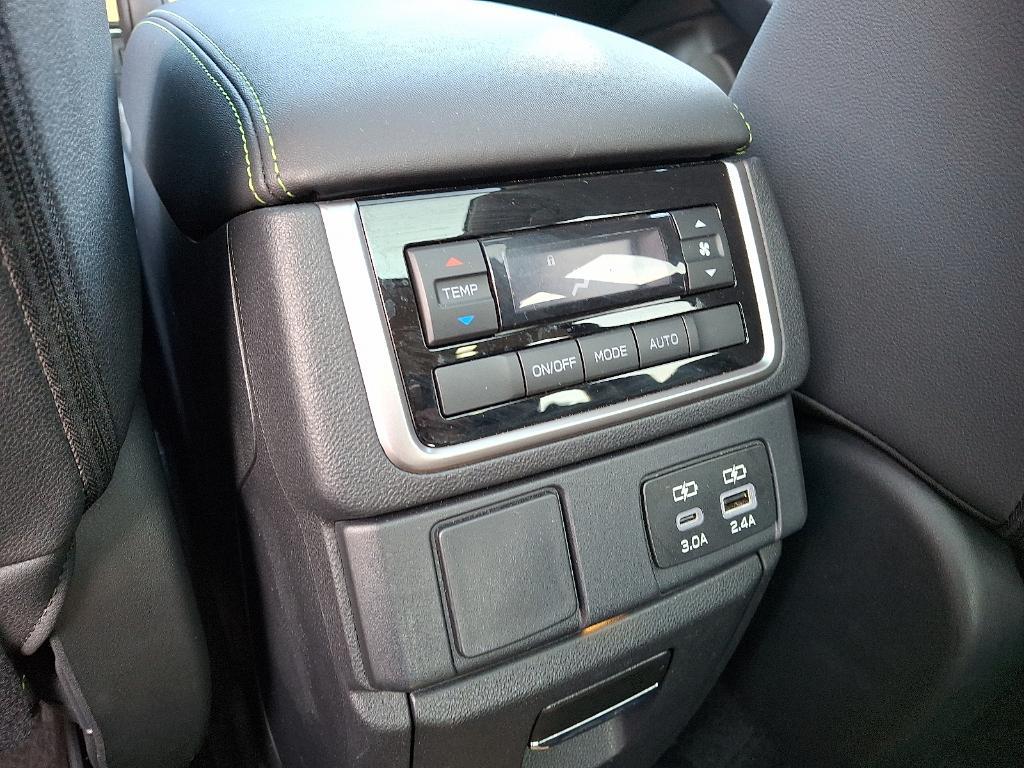 used 2024 Subaru Ascent car, priced at $39,991