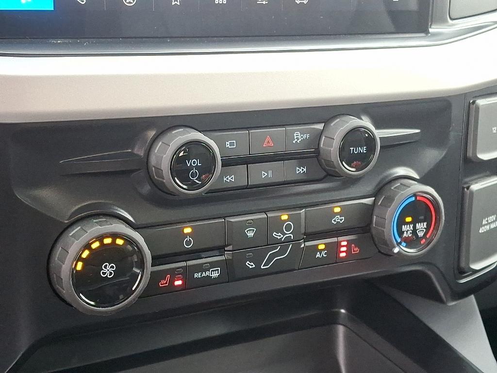 new 2025 Ford F-250 car, priced at $70,170