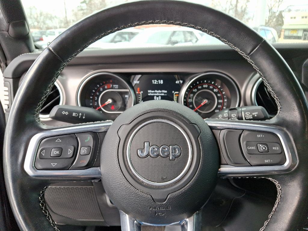 used 2022 Jeep Wrangler Unlimited car, priced at $35,395