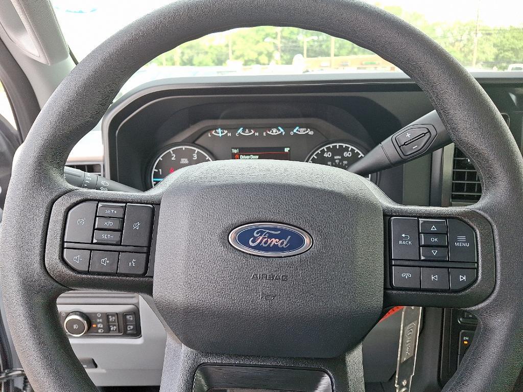 new 2025 Ford F-350 car, priced at $74,295