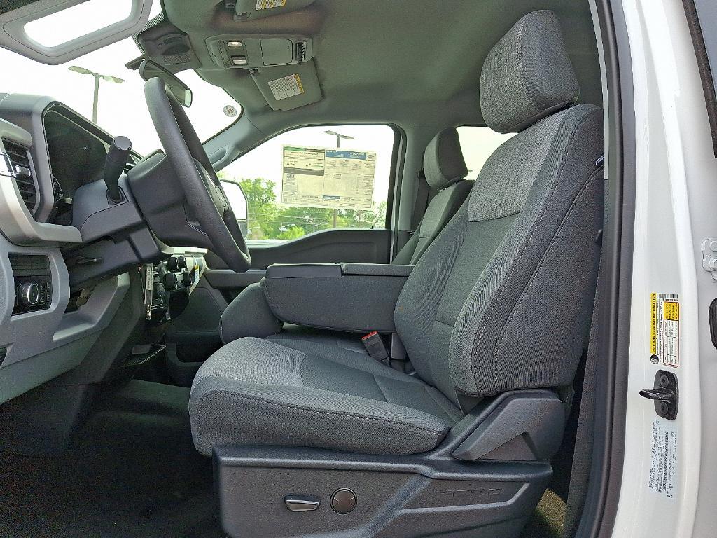 new 2025 Ford F-350 car, priced at $74,295