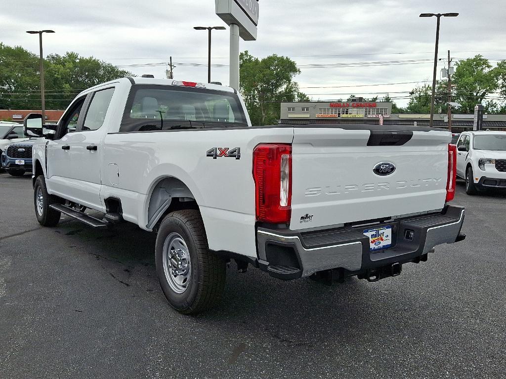 new 2025 Ford F-350 car, priced at $58,255