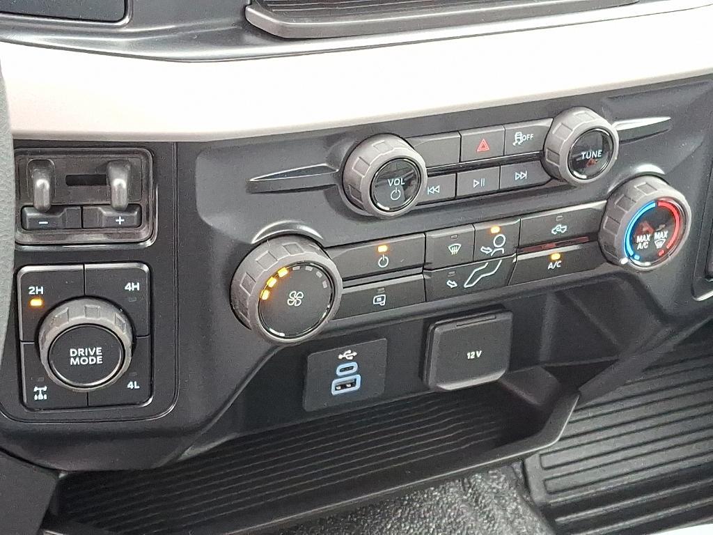 new 2025 Ford F-350 car, priced at $58,255