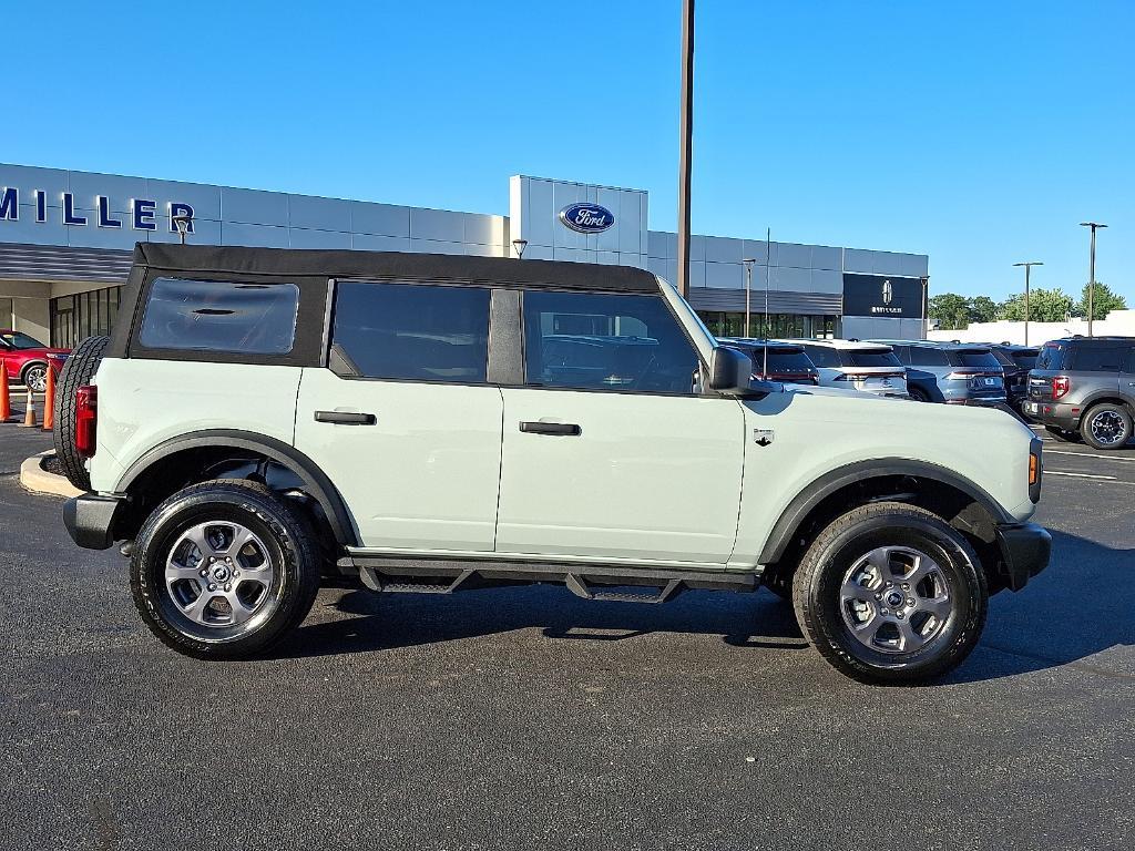 used 2024 Ford Bronco car, priced at $40,690