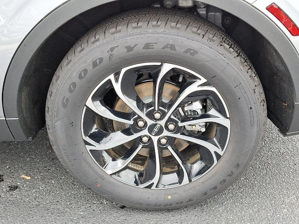 new 2025 Lincoln Nautilus car, priced at $61,270