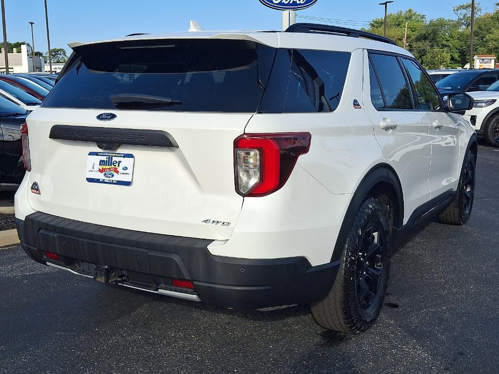 used 2022 Ford Explorer car, priced at $33,095