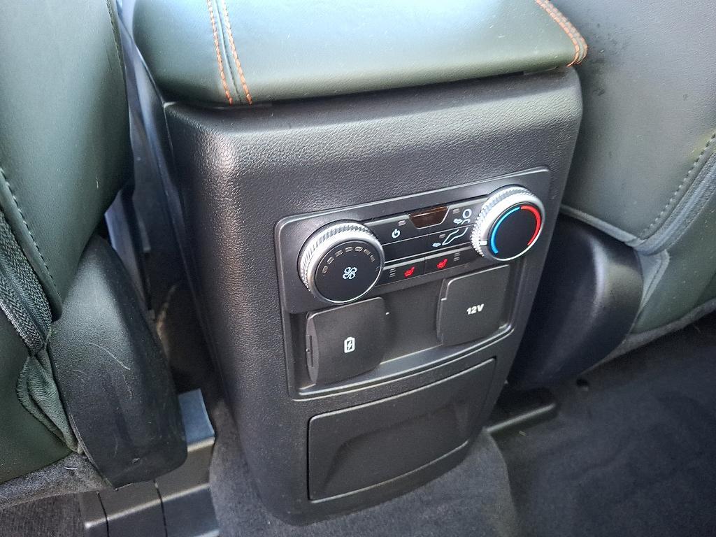used 2022 Ford Explorer car, priced at $33,095