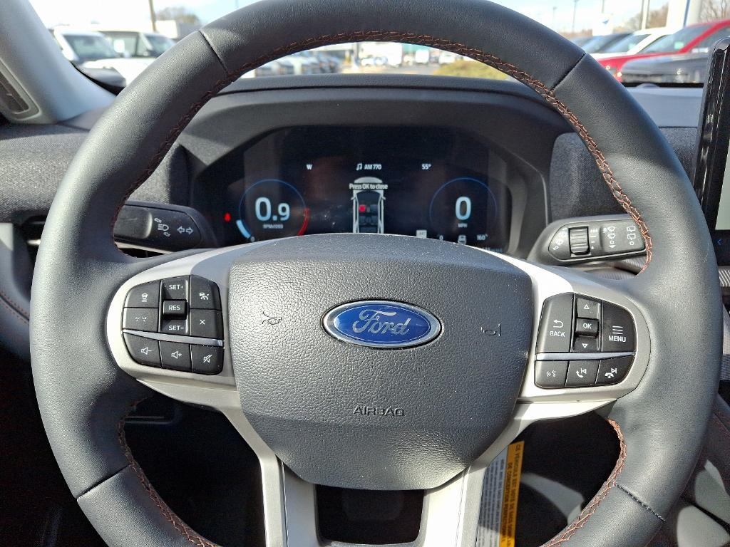 new 2025 Ford Explorer car, priced at $49,348