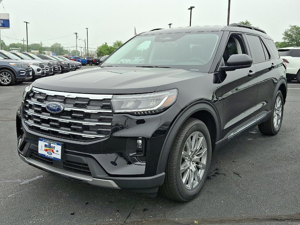 new 2025 Ford Explorer car, priced at $48,585
