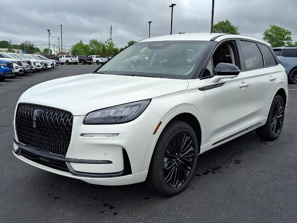 new 2025 Lincoln Corsair car, priced at $49,920