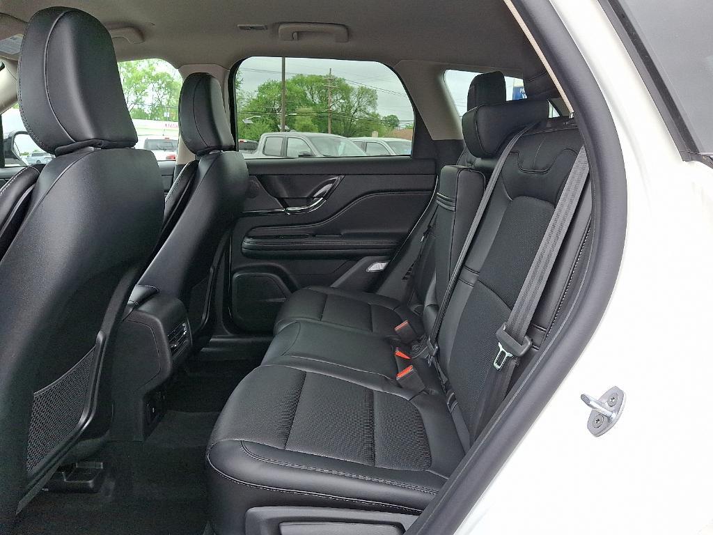new 2025 Lincoln Corsair car, priced at $49,920