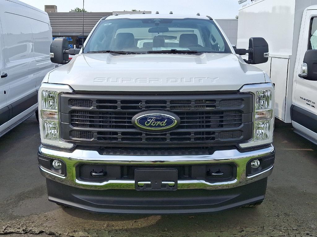 new 2025 Ford F-250 car, priced at $50,600