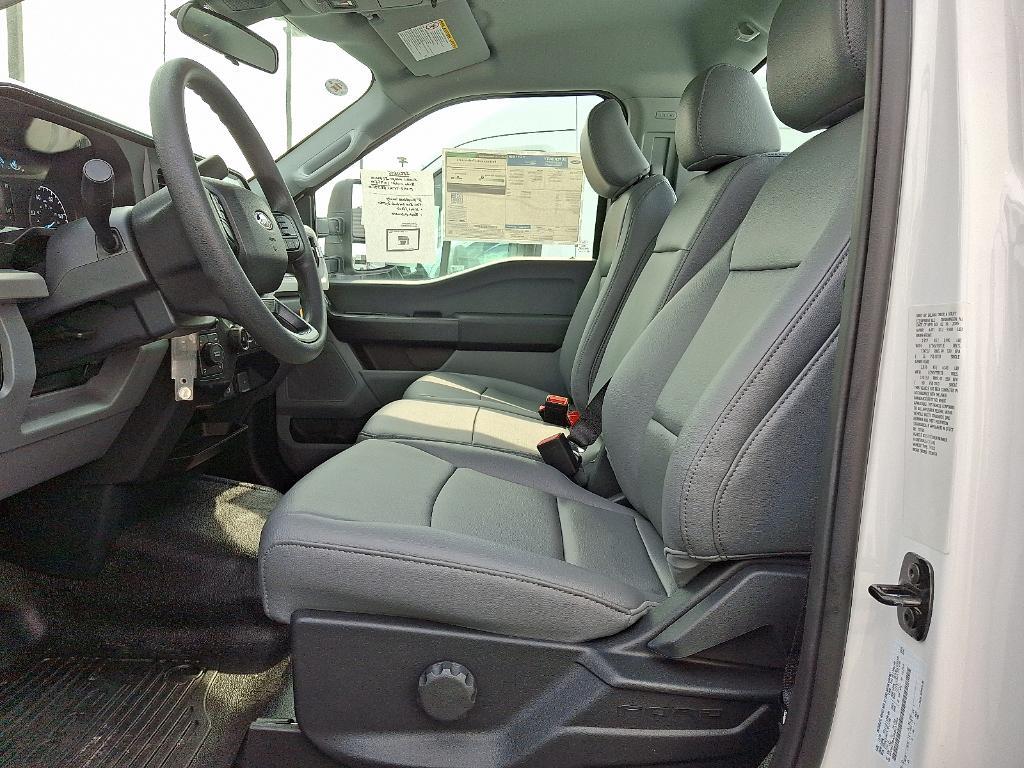 new 2025 Ford F-250 car, priced at $50,600