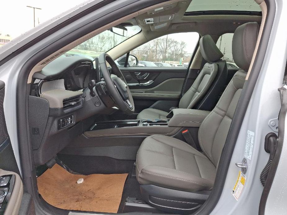 new 2025 Lincoln Corsair car, priced at $49,470