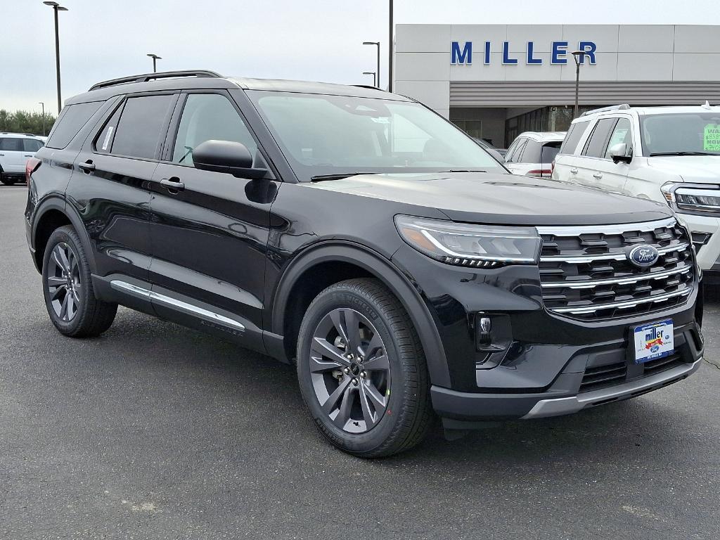 new 2025 Ford Explorer car, priced at $48,230