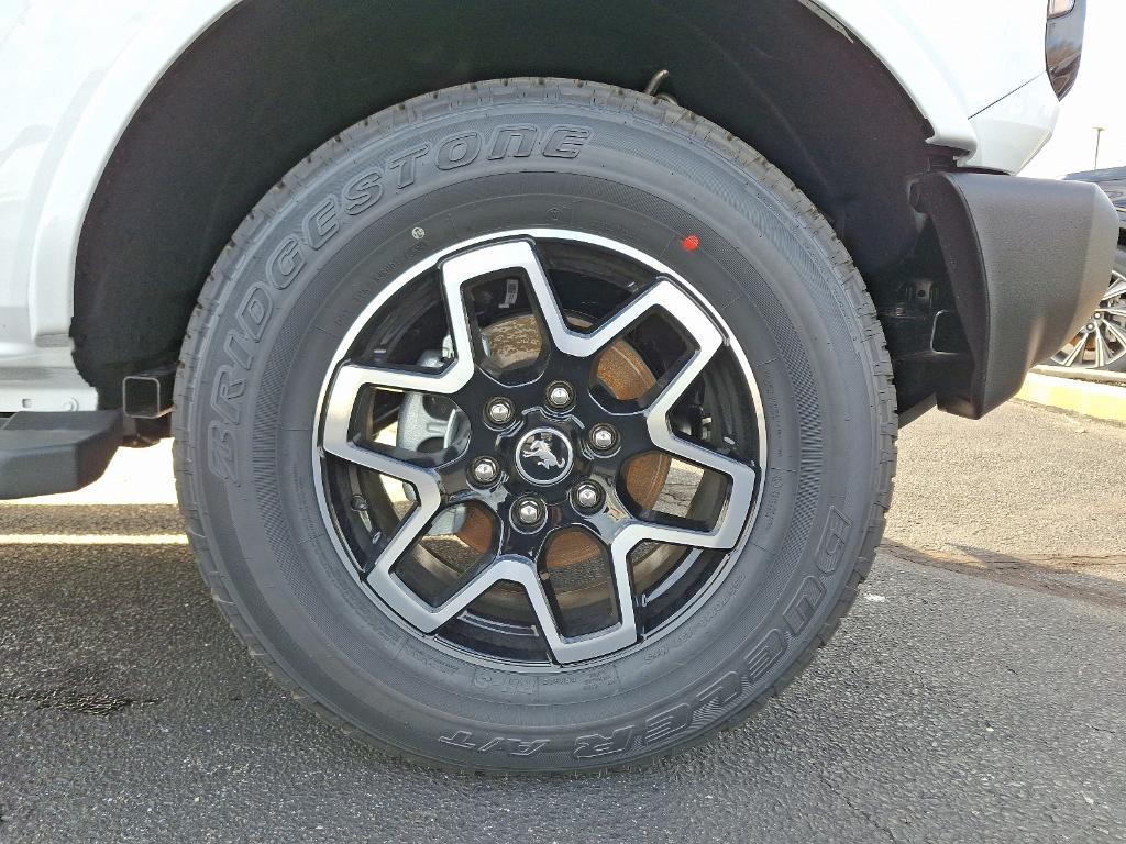 new 2024 Ford Bronco car, priced at $50,625