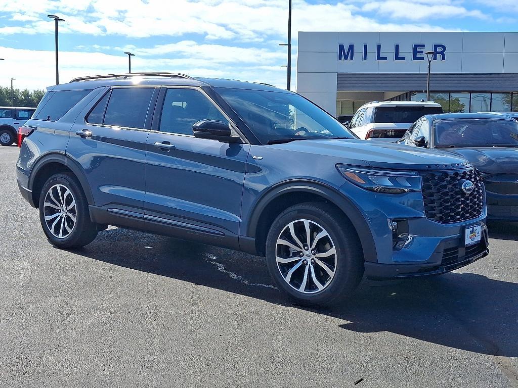 new 2025 Ford Explorer car, priced at $49,610