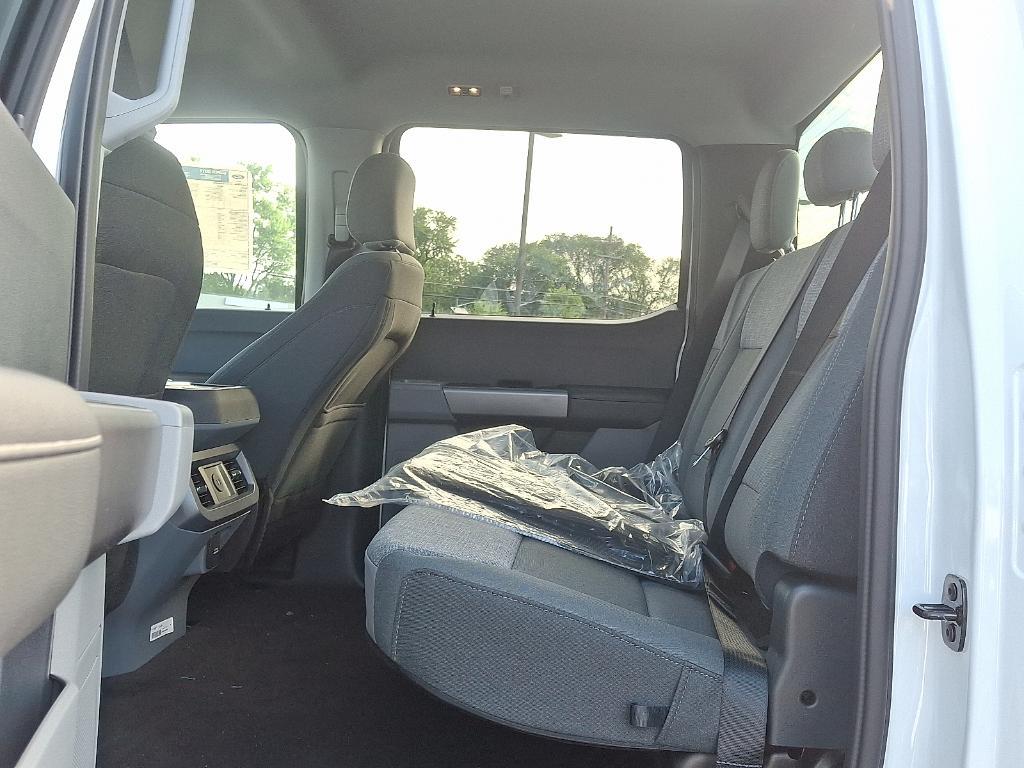 new 2025 Ford F-250 car, priced at $62,260