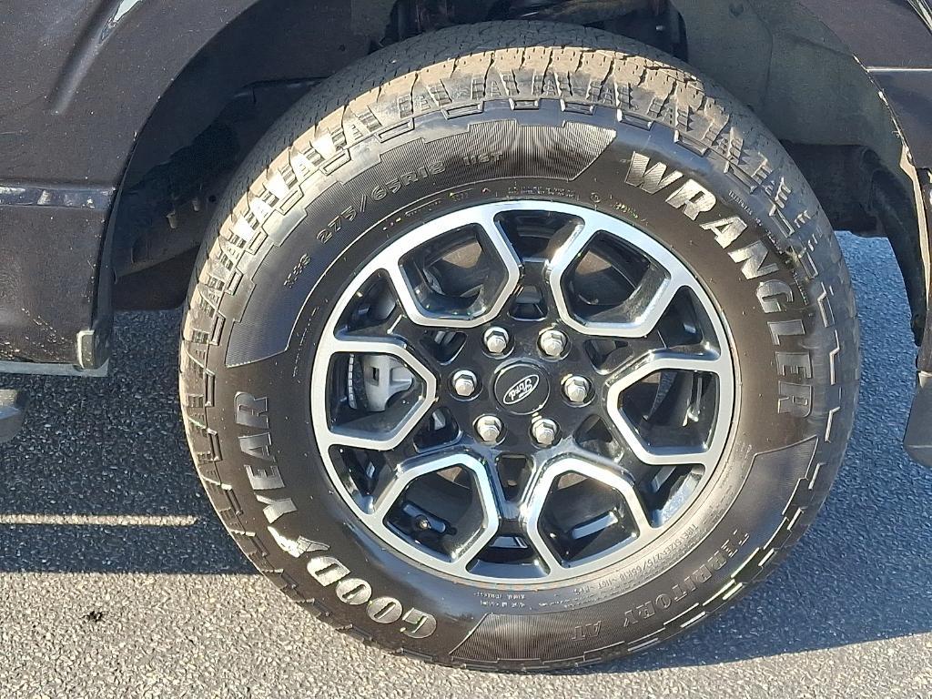 used 2022 Ford F-150 car, priced at $40,395