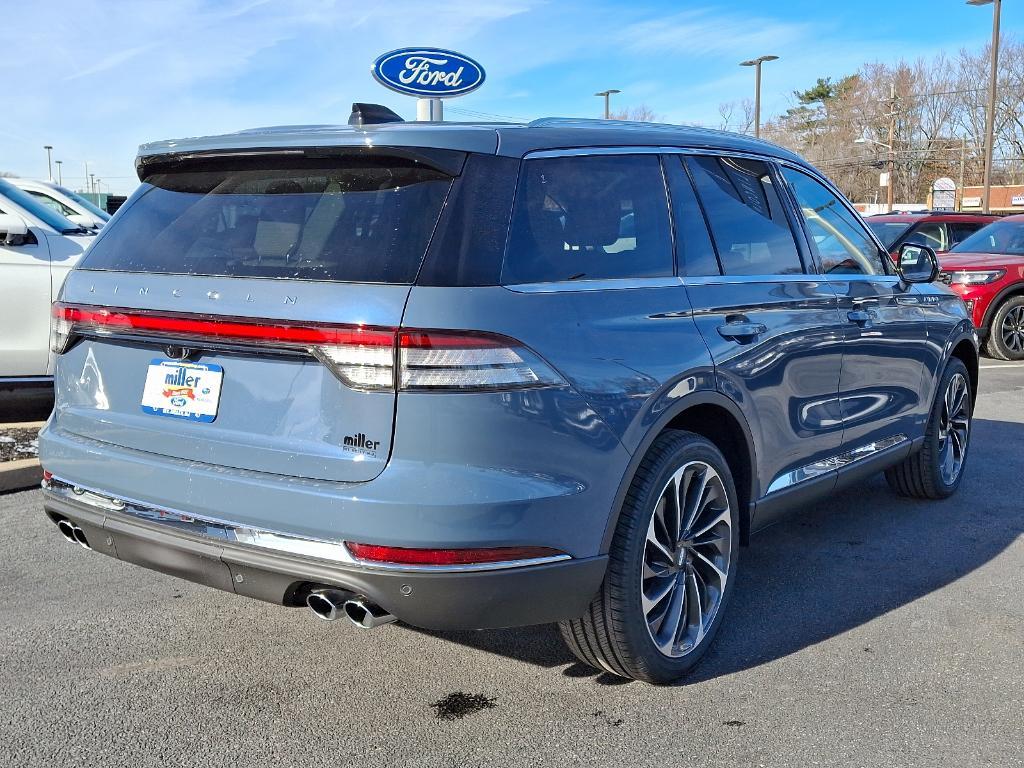 new 2025 Lincoln Aviator car, priced at $79,350