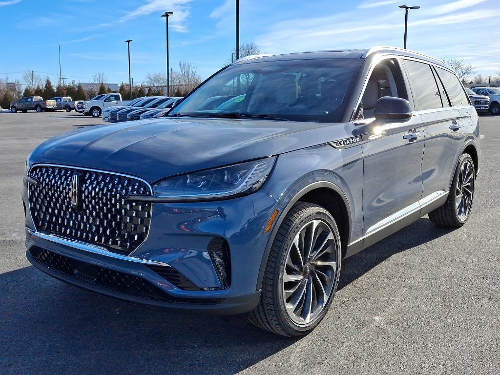 new 2025 Lincoln Aviator car, priced at $79,350