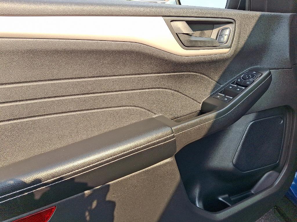 used 2022 Ford Escape car, priced at $23,395