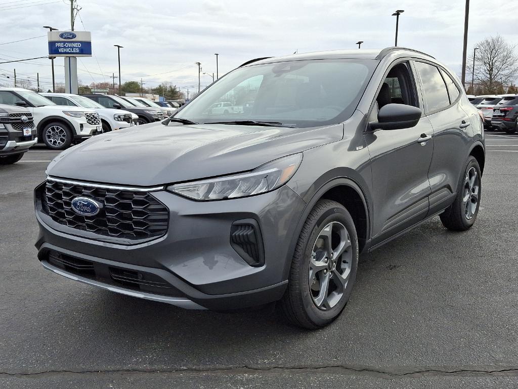 new 2025 Ford Escape car, priced at $33,275