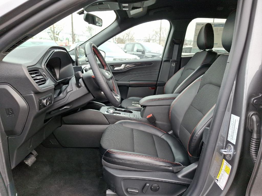 new 2025 Ford Escape car, priced at $33,275