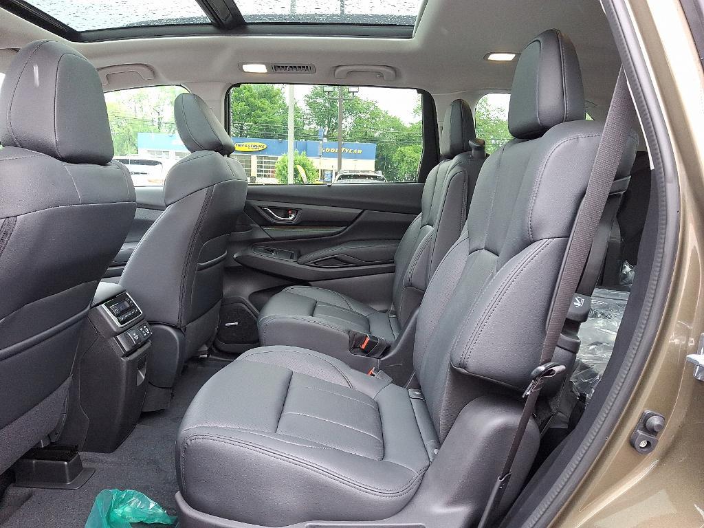 new 2025 Subaru Ascent car, priced at $52,683