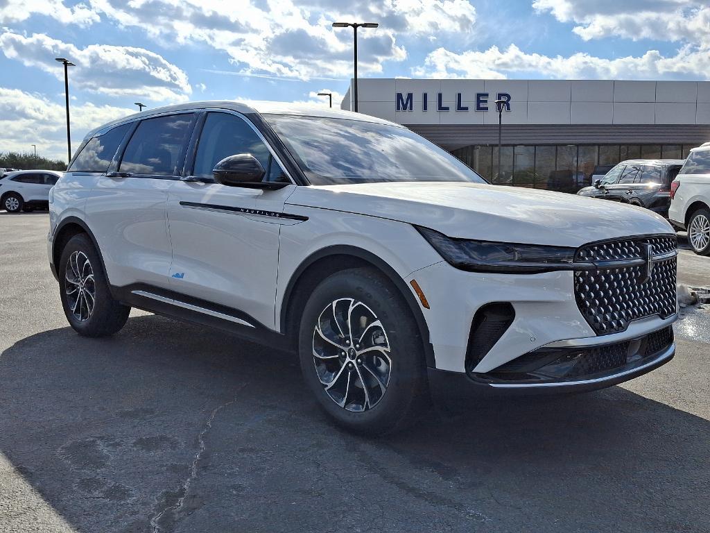 new 2025 Lincoln Nautilus car, priced at $54,485