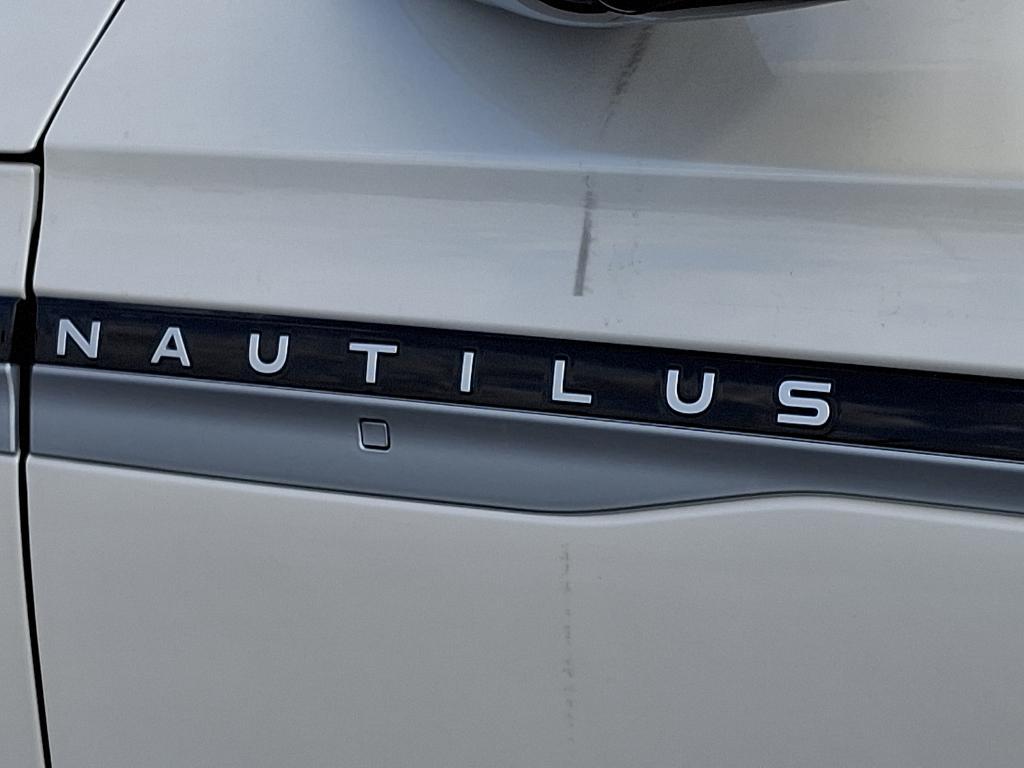 new 2025 Lincoln Nautilus car, priced at $54,485