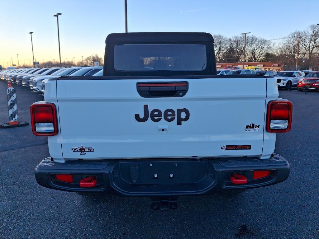 used 2023 Jeep Gladiator car, priced at $40,690