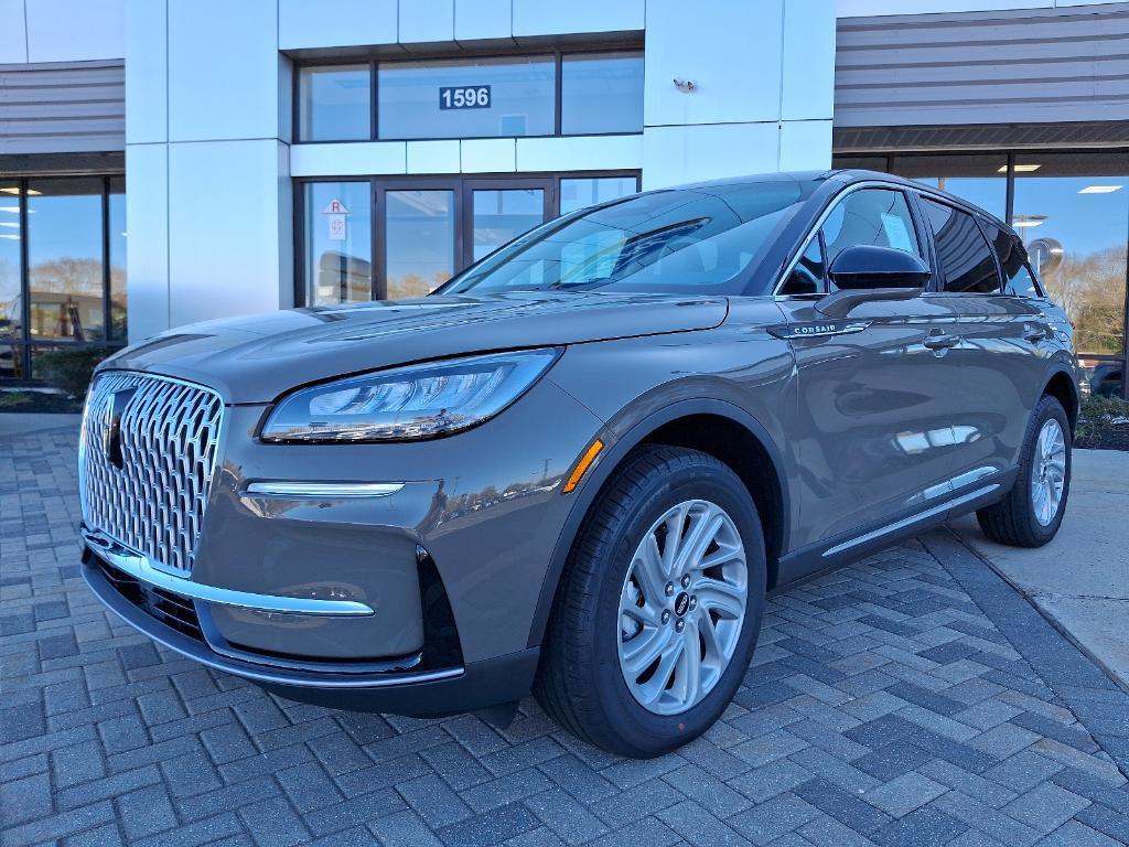 new 2025 Lincoln Corsair car, priced at $44,180