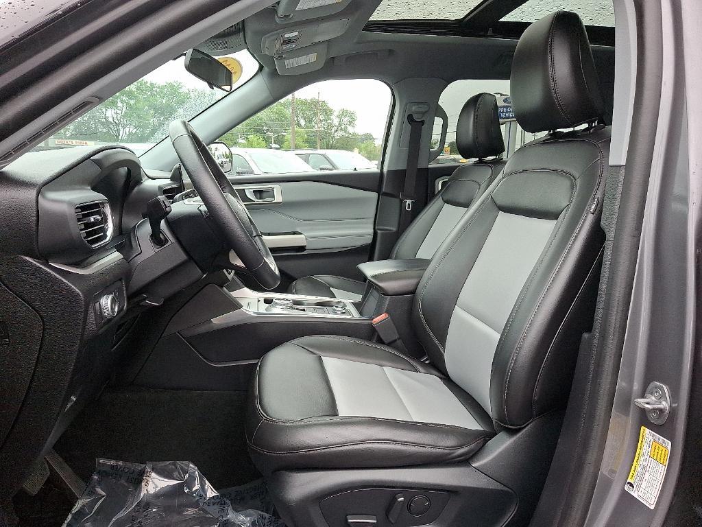 used 2022 Ford Explorer car, priced at $32,995