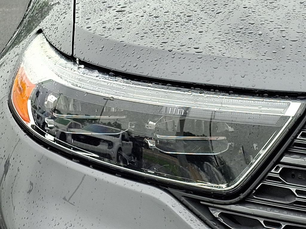 used 2022 Ford Explorer car, priced at $32,995