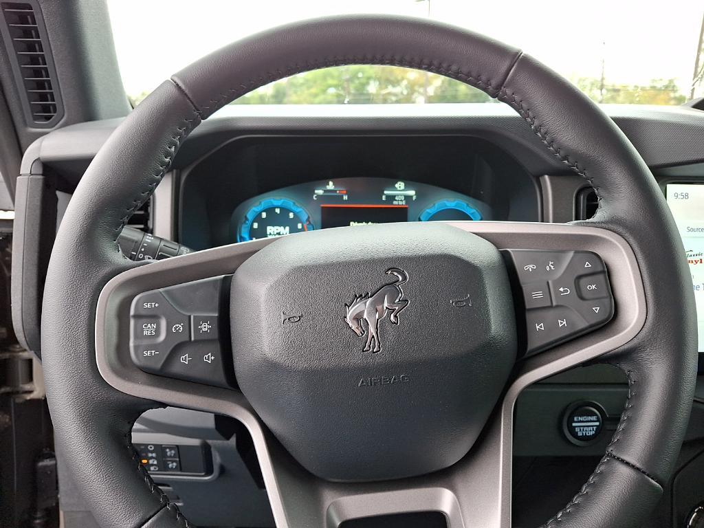 new 2025 Ford Bronco car, priced at $49,355