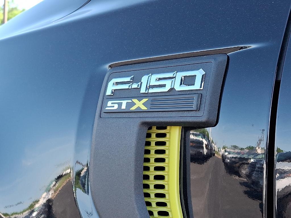 new 2025 Ford F-150 car, priced at $54,820