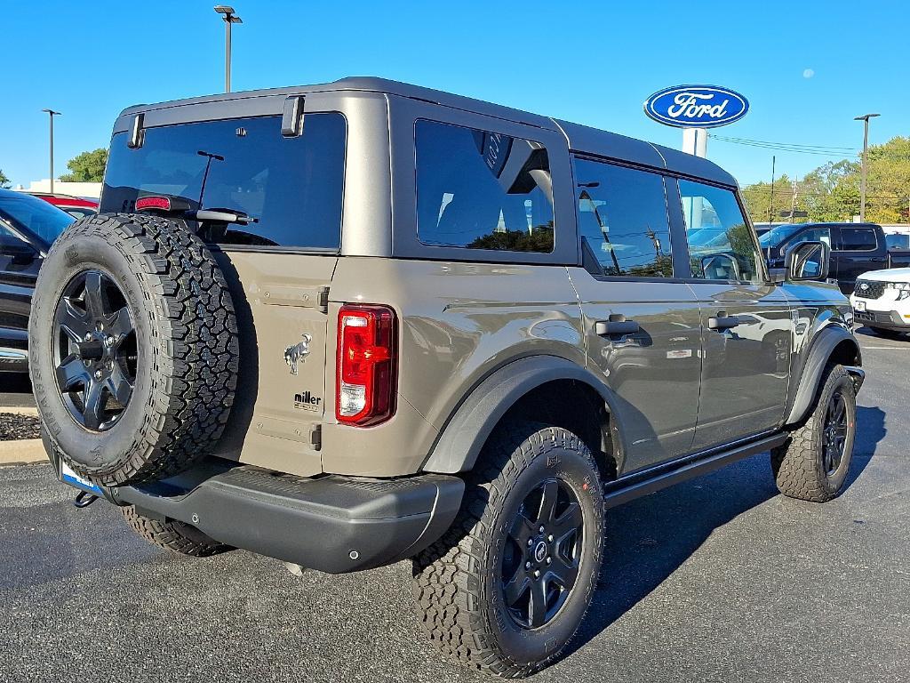 new 2025 Ford Bronco car, priced at $52,750