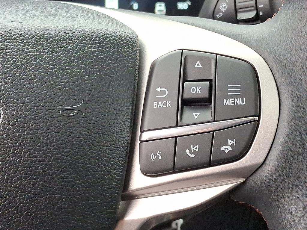new 2025 Ford Explorer car, priced at $50,695