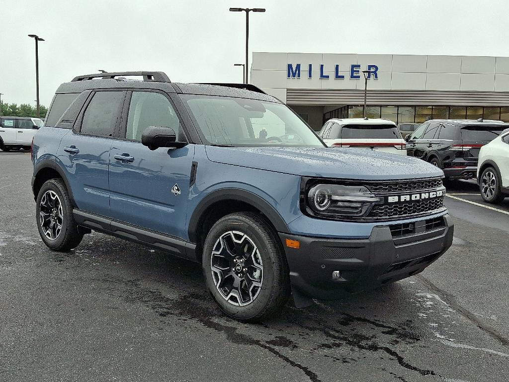 new 2025 Ford Bronco Sport car, priced at $41,975