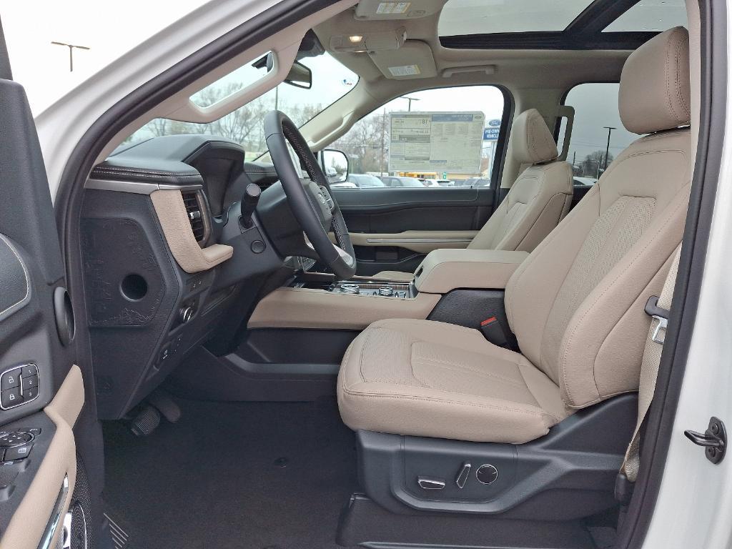 new 2024 Ford Expedition Max car, priced at $81,070