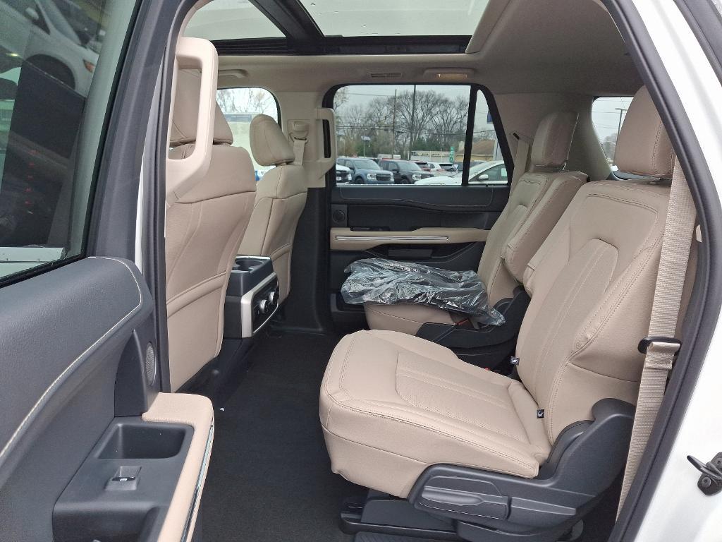 new 2024 Ford Expedition Max car, priced at $81,070