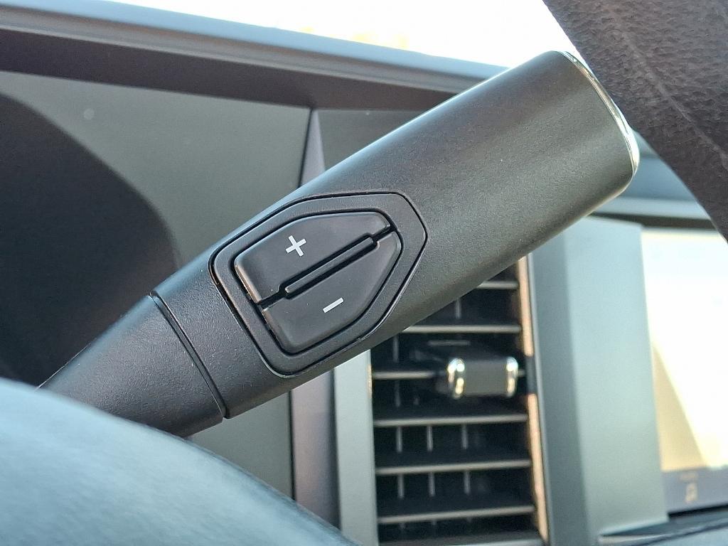 used 2025 Ford F-350 car, priced at $55,990